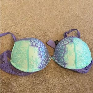 Purple/teal Victoria’s Secret bra
